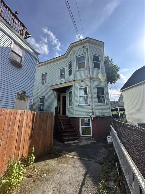 30 Summer # A, Somerville, MA 02143