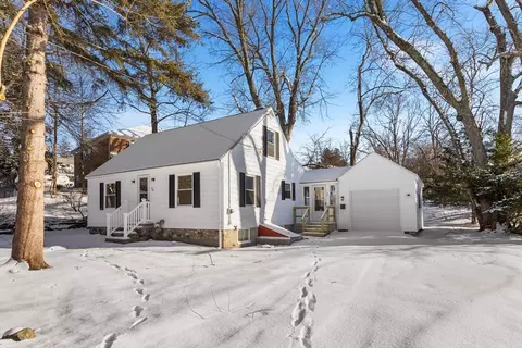 26 River St, Billerica, MA 01821