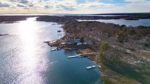 View/Area - 197 Monomoscoy Rd, Mashpee, MA 02649 photo 8 of 18