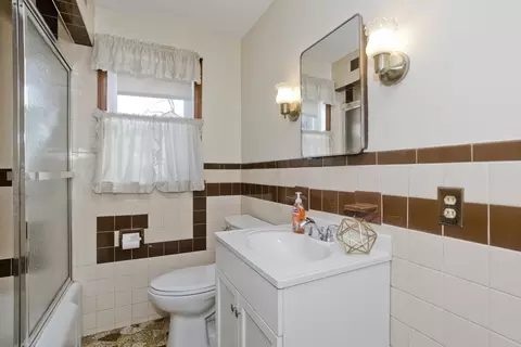 147 Bowles Park, Springfield, MA 01104 photo 17
