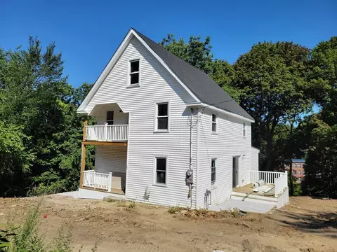 11 Beech Street Ln, Fitchburg, MA 01420