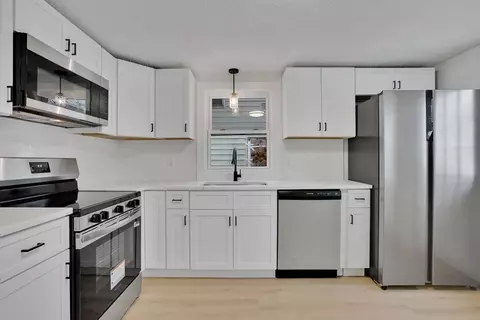Kitchen - 38 Tyrone St, Springfield, MA 01104 photo 3 of 3