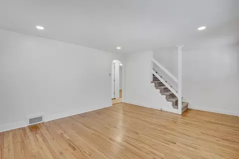 Living - 38 Tyrone St, Springfield, MA 01104 photo 2 of 4