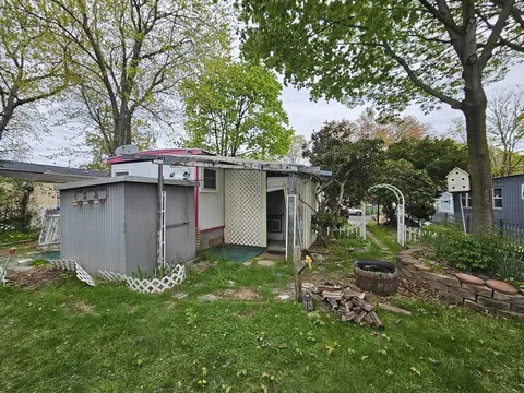 40 Better Way, Springfield, MA 01109 photo 24