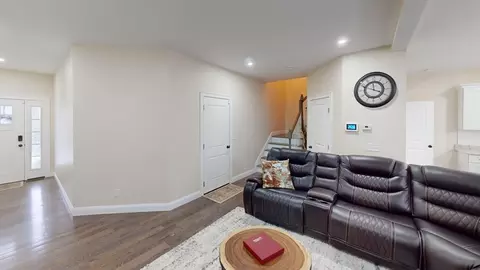 41 Modoc St, Worcester, MA 01604 photo 6