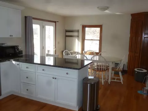10-12 County St, Worcester, MA 01604 photo 7