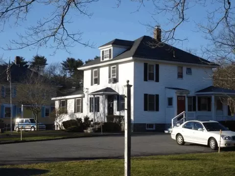 646 Broadway, Raynham, MA 02767