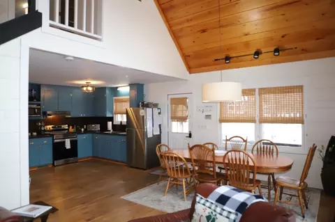 6 Path Rd, Tolland, MA 01034 photo 8