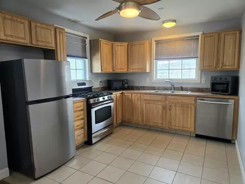 303 Eagle St #C, Fall River, MA 02721 photo 3