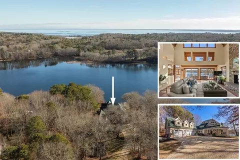 82 Lake Rd, Plymouth, MA 02360