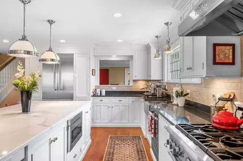 4 Gallison Ave, Marblehead, MA 01945 photo 14