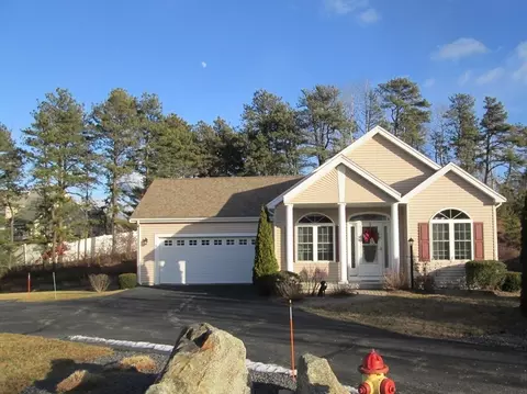 6 Sterling Blvd #6, Plymouth, MA 02360