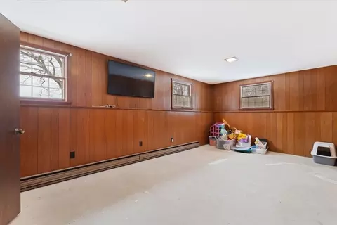65 Lakeview Ave, Athol, MA 01331 photo 23