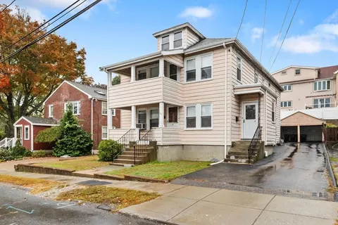 7 Mason Rd, Watertown, MA 02472