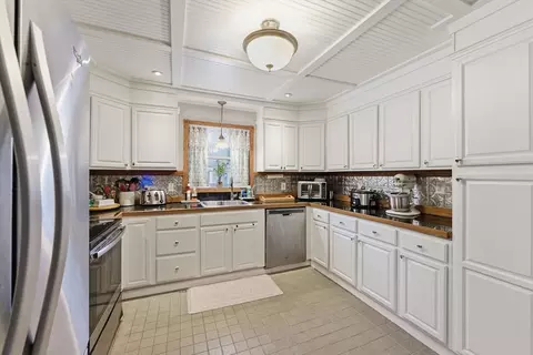 45 Pike St, Athol, MA 01331 photo 6