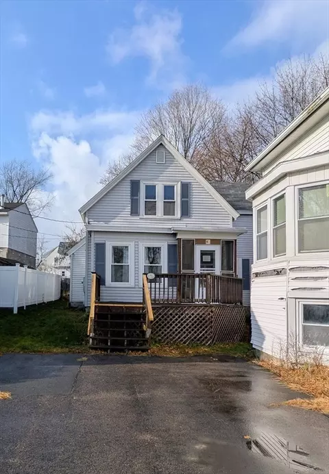 6 2 Leonard St # -1, Milford, MA 01757