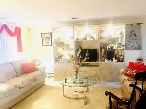 Living - 3 Eagle Rock Rd, Randolph, MA 02368 photo 3 of 4