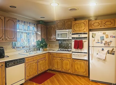 Kitchen - 3 Eagle Rock Rd, Randolph, MA 02368 photo 1 of 1