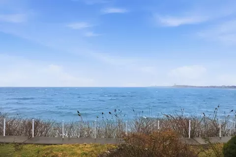 201 Cliff Ave, Winthrop, MA 02152