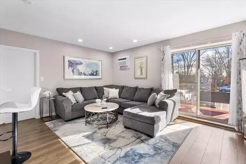 115 Grove St #11.., Boston, MA 02132