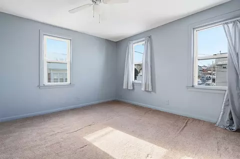 364 Tecumseh St, Fall River, MA 02721 photo 15