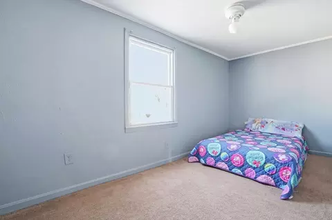 364 Tecumseh St, Fall River, MA 02721 photo 20