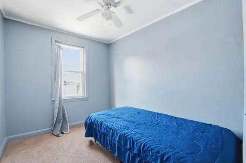 364 Tecumseh St, Fall River, MA 02721 photo 22