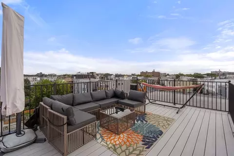 152 Marion St #6L, Boston, MA 02128