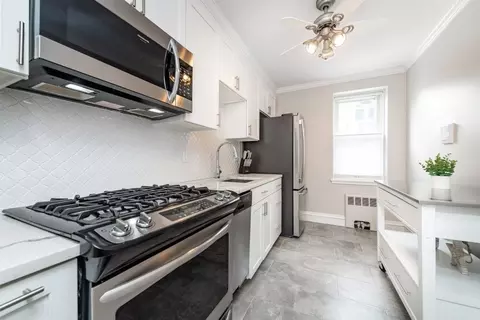 1 Twomey Ct #40, Boston, MA 02127