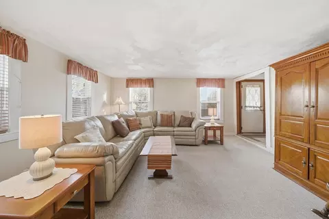 21-23 Eastern Ave, Woburn, MA 01801 photo 9