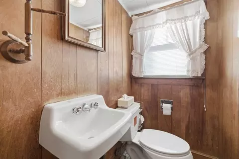 21-23 Eastern Ave, Woburn, MA 01801 photo 5