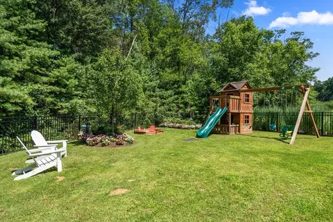 161 Farm St, Dover, MA 02030 photo 41