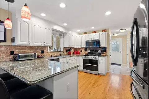 Kitchen - 27 Folger Ave, Beverly, MA 01915 photo 1 of 3