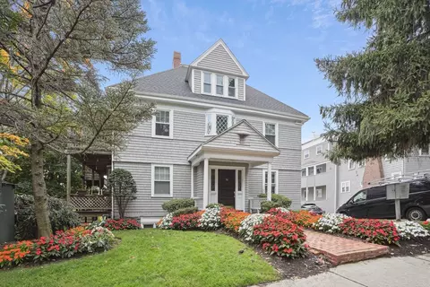 36 Cummings Rd #1, Boston, MA 02135