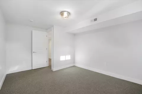 Bedroom - 38 Conlyn Ave, Franklin, MA 02038 photo 5 of 5