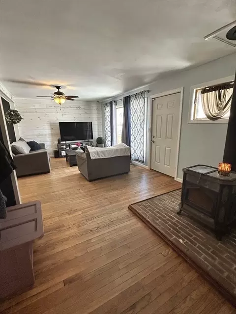 552 Dwight Rd, Springfield, MA 01108 photo 23