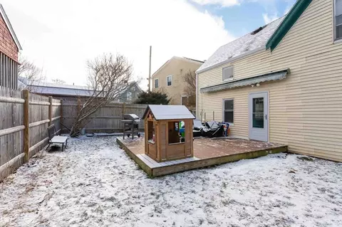 Exterior - 6 Monroe Ct, Gloucester, MA 01930 photo 5 of 12