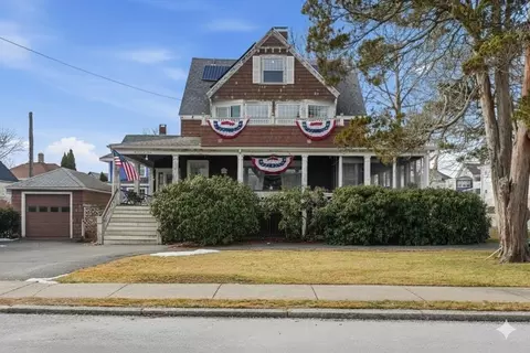 4 Beach Ave, Salem, MA 01970