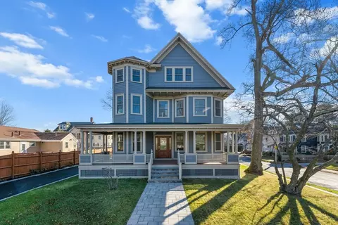 259 Mystic St #259, Arlington, MA 02474