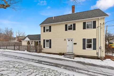Exterior - 11 Central St, Georgetown, MA 01833 photo 9 of 10