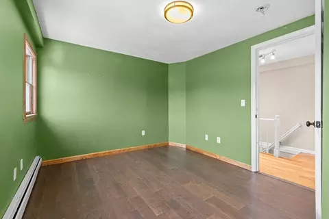 Bedroom - 11 Central St, Georgetown, MA 01833 photo 2 of 5