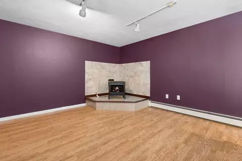 Living - 11 Central St, Georgetown, MA 01833 photo 5 of 9