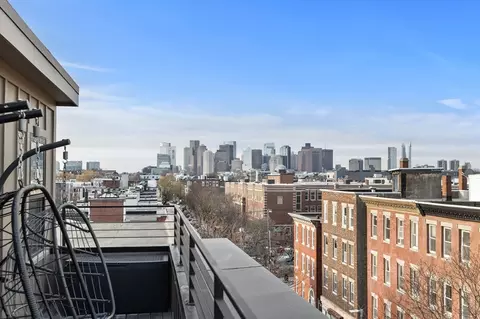 161 Cottage St #9, Boston, MA 02128
