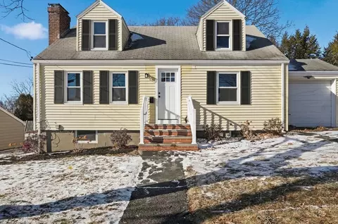 29 Puritan Rd, Watertown, MA 02472