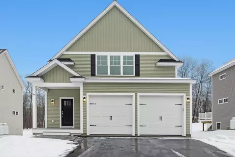 9 Gaskins Ln, Ayer, MA 01432