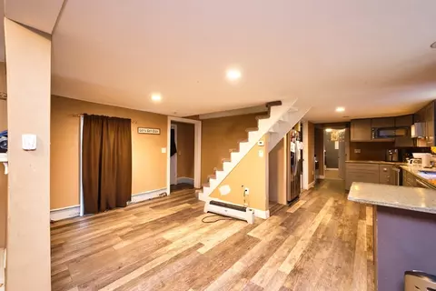 2106 Meridian St, Fall River, MA 02720 photo 7