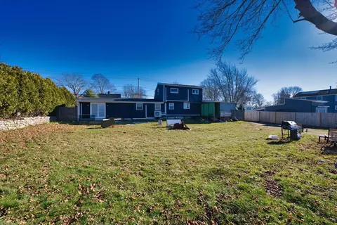 2106 Meridian St, Fall River, MA 02720 photo 22