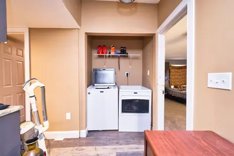 2106 Meridian St, Fall River, MA 02720 photo 11