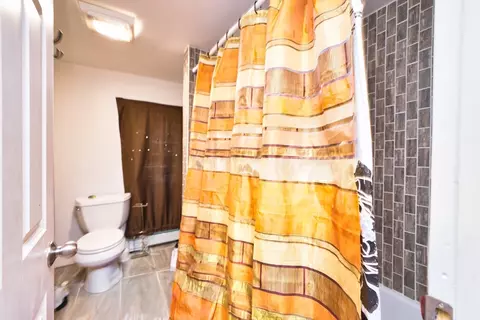 2106 Meridian St, Fall River, MA 02720 photo 18