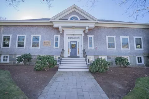 278 Court St #101, Plymouth, MA 02360